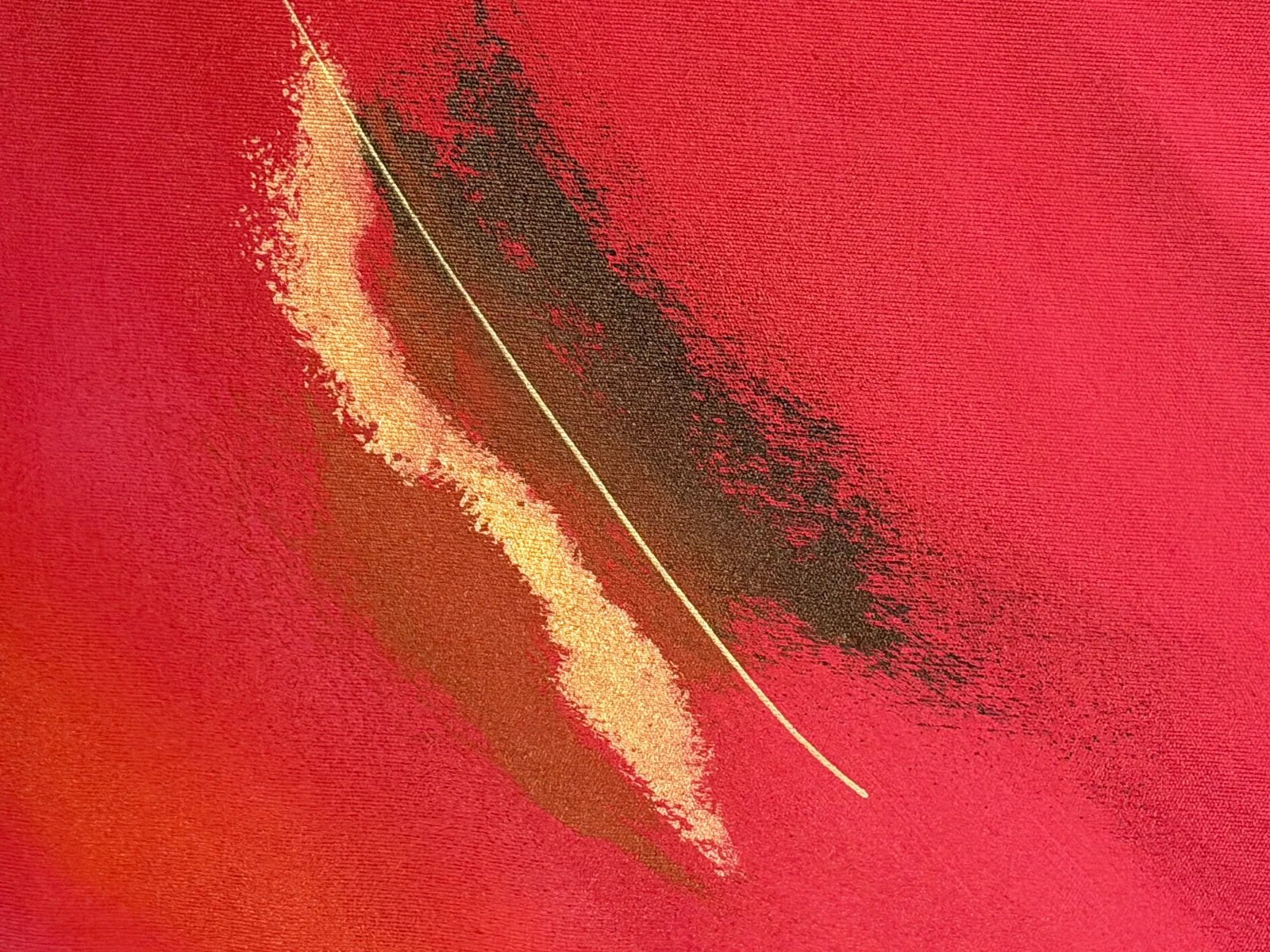 Detalhe da superfície de Fire of Devotion (100 x 150 cm), acrílica sobre tela — Alyne Perfeito, Perfeito Studio