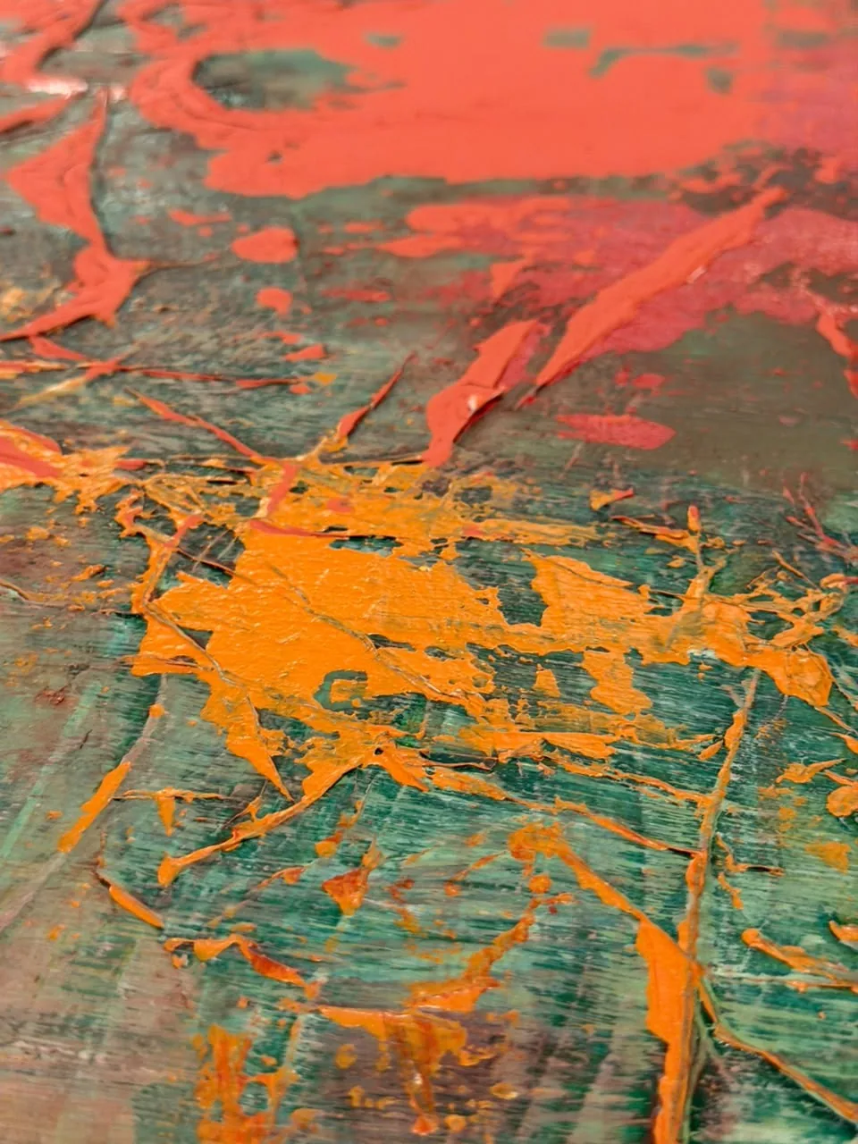 Surface detail — Oxide Horizon by Alyne Perfeito, 80 x 100 cm (31.5 x 39.4 in)