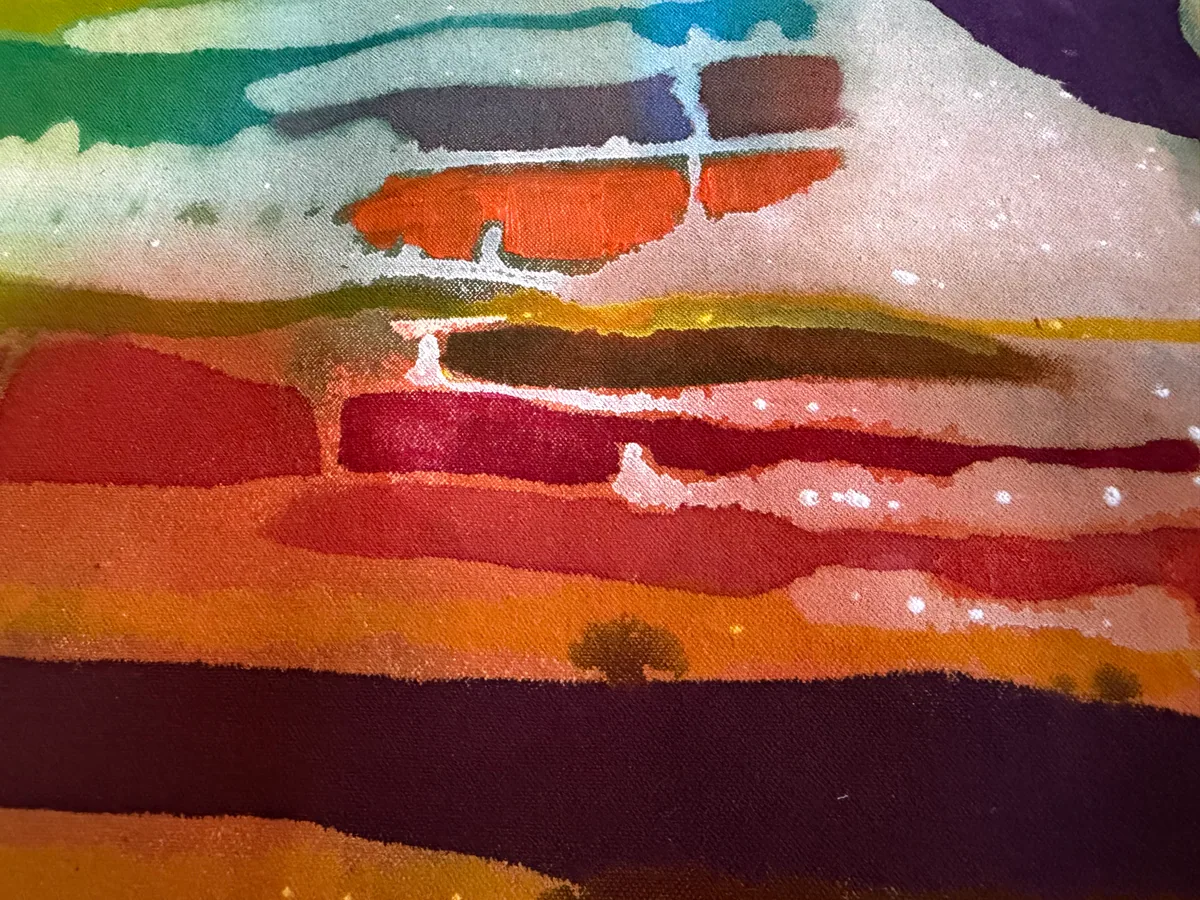Surface detail — Prism Garden by Alyne Perfeito, 100 x 100 cm (39.4 x 39.4 in)