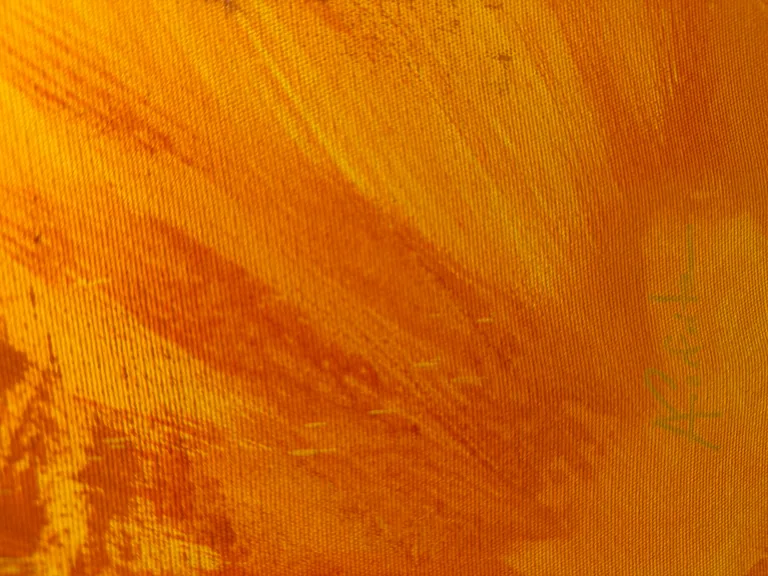 Surface detail — Solar Rain by Alyne Perfeito