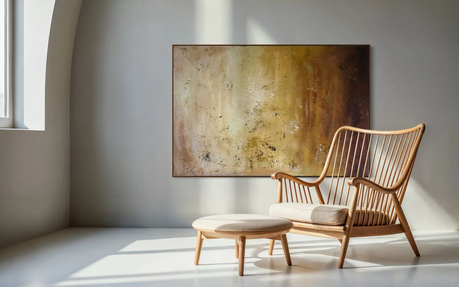 Amber Strata (150 x 100 cm), técnica mista com acrílica sobre tela, em ambiente — Alyne Perfeito, Perfeito Studio