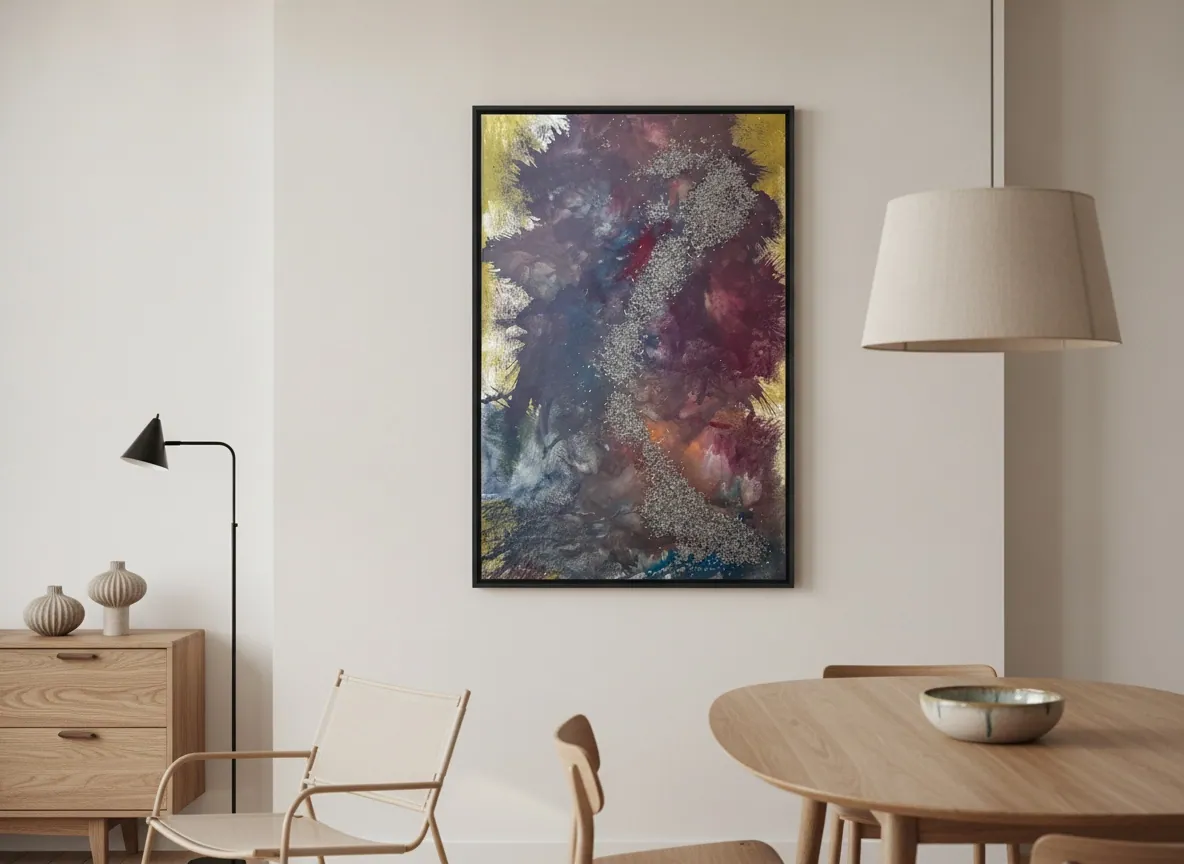Elemental Veins (90 x 140 cm), técnica mista com fragmentos metálicos sobre tela, em moldura preta numa parede clara de sala de jantar — Alyne Perfeito, Perfeito Studio